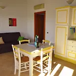 No 16 I Mirti Di * Porto Pozzo
